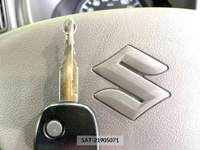 Suzuki EVERY 2021-04 268780-5