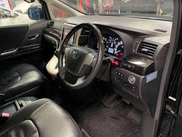 Toyota ALPHARD 2012-01 3099-14