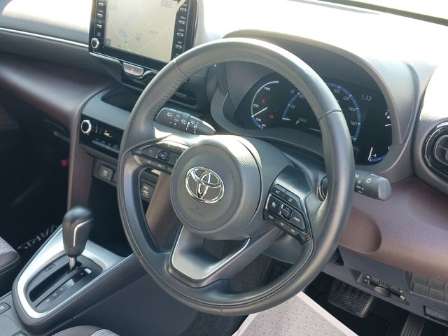 Toyota YARIS CROSS 2022-01 18042-10