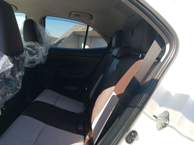 Toyota YARIS CROSS 2022-01 18042-27