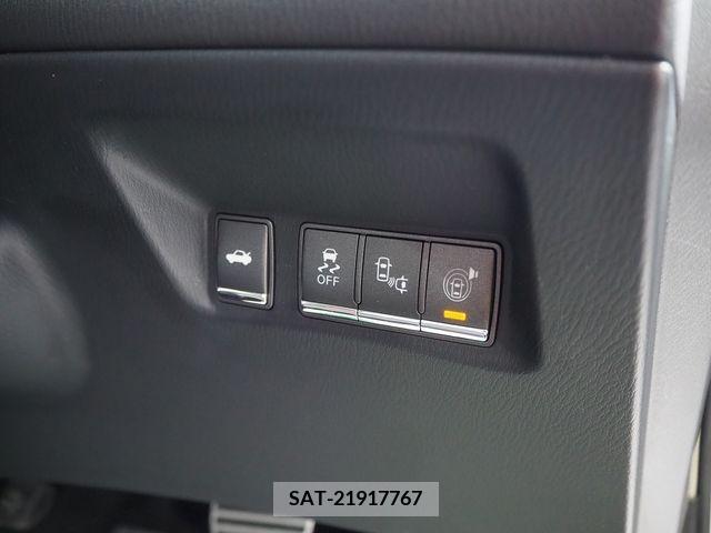 Nissan FUGA 2017-08 324494-15