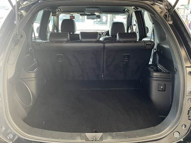 Mitsubishi OUTLANDER PHEV 2018-10 11799-12