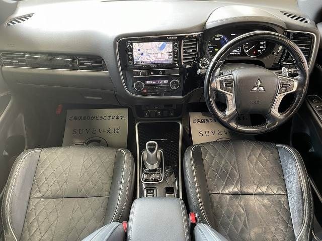 Mitsubishi OUTLANDER PHEV 2018-10 11799-1