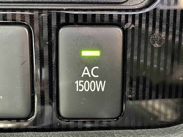 Mitsubishi OUTLANDER PHEV 2018-10 11799-10