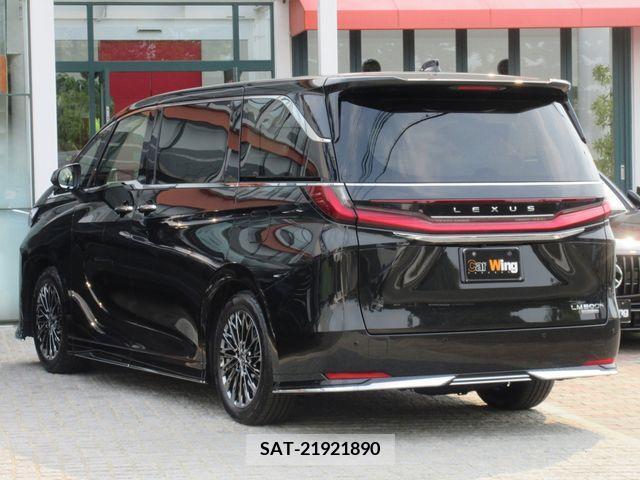 Lexus LM 2024-05 316245-8