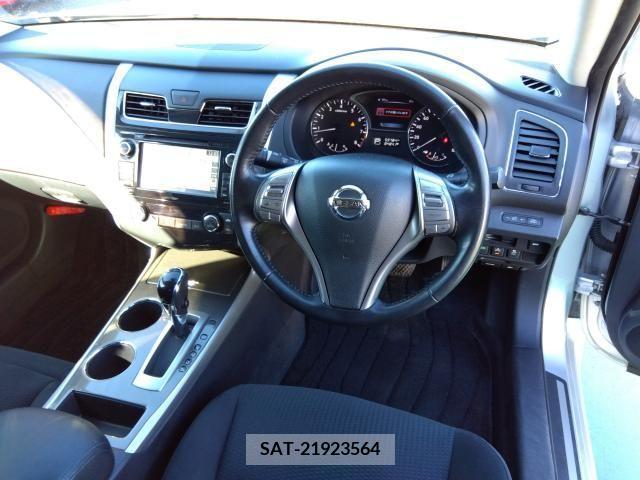 Nissan TEANA 2017-08 257343-4