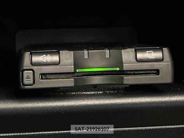 Toyota PORTE 2013-10 257292-5