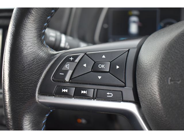 Nissan LEAF 2019-02 13998-8