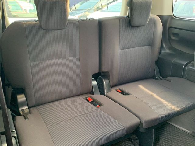 Toyota NOAH 2016-09 193499-22