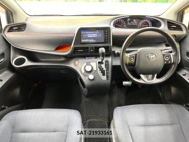 Toyota SIENTA 2015-09 240375-1