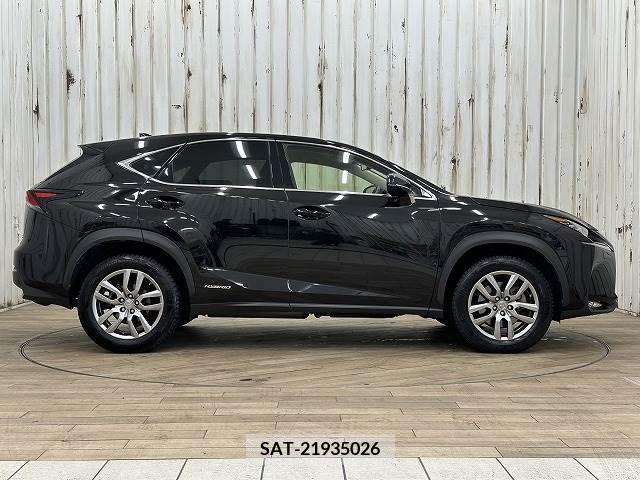 Lexus NX 2015-08 210327-13