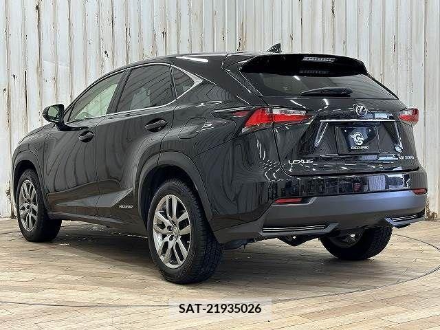 Lexus NX 2015-08 210327-16