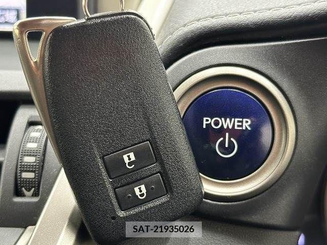 Lexus NX 2015-08 210327-7
