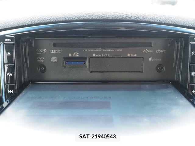 Nissan ELGRAND 2013-09 268449-16