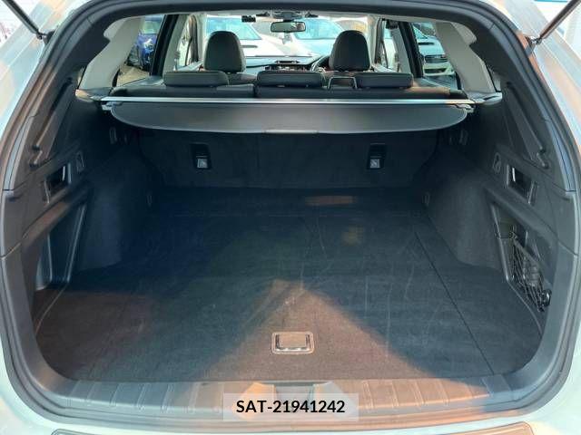 Subaru OUTBACK 2023-03 243931-13