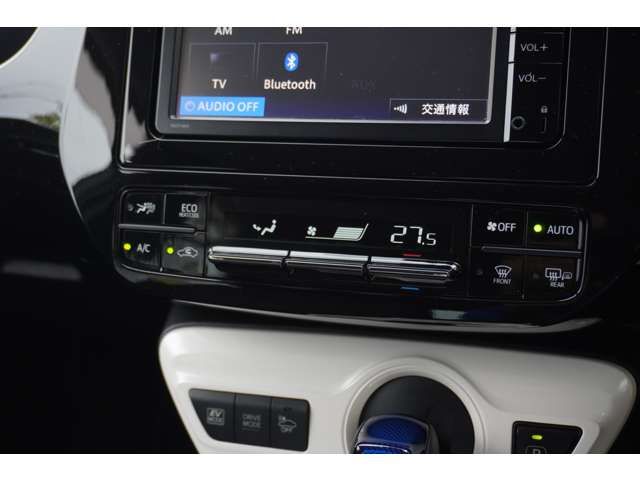 Toyota PRIUS 2016-10 193707-11