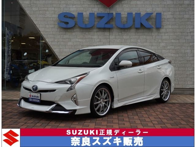 Toyota PRIUS 2016-10 193707-0