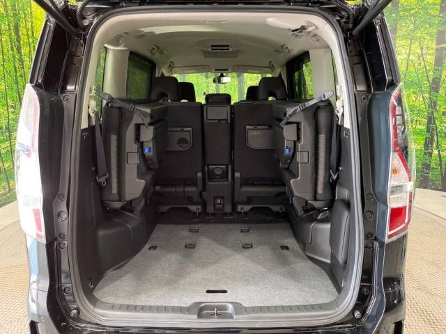 Nissan SERENA 2020-05 17634-11