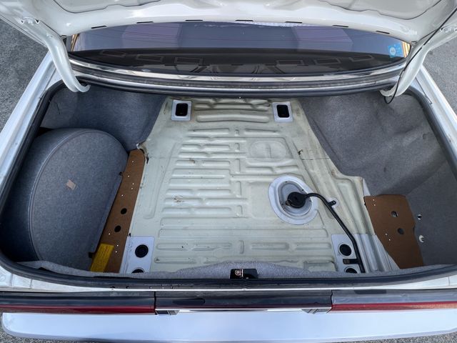Toyota MARK II 1987-04 1299-18