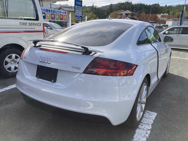 Audi TT 2014-08 13814-4