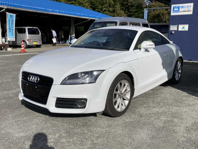 Audi TT 2014-08 13814-3
