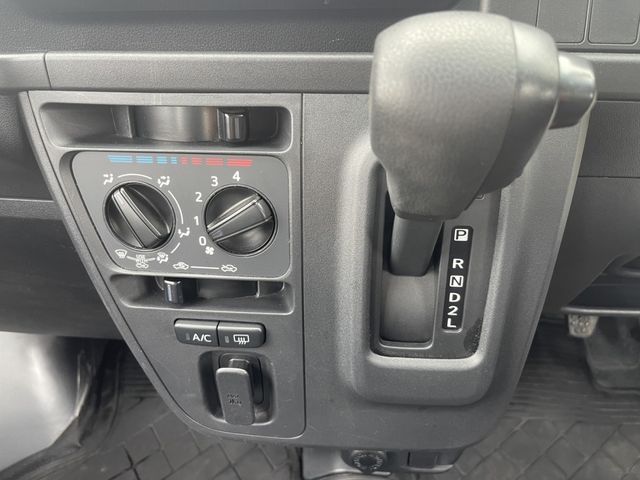 Daihatsu HIJET CARGO 2019-11 190219-10
