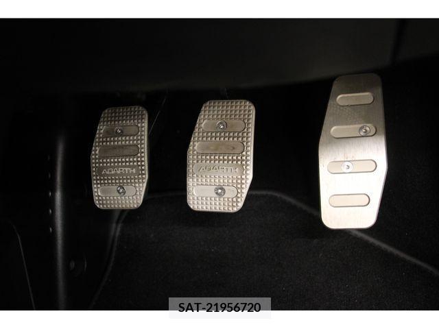 Abarth 595 2019-09 258718-13