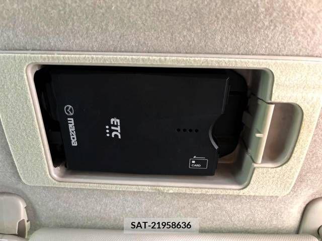 Mazda DEMIO 2017-09 359402-6