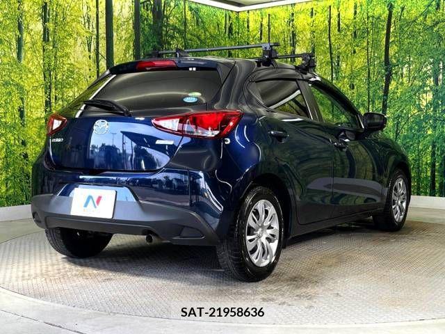 Mazda DEMIO 2017-09 359402-17