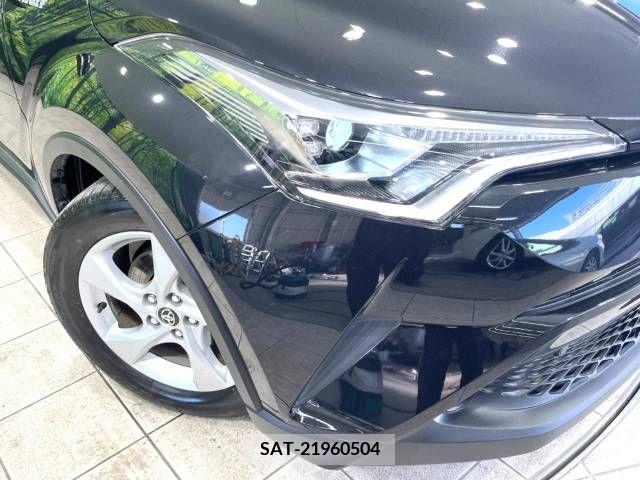 Toyota C-HR 2019-06 231462-12