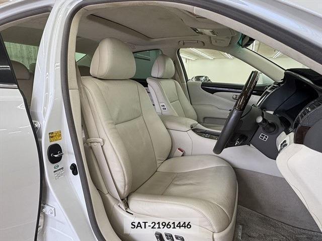 Lexus LS 2006-11 316833-8