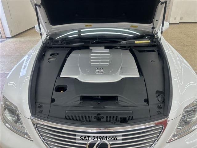 Lexus LS 2006-11 316833-29