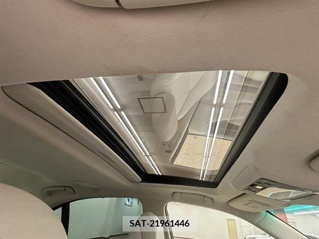 Lexus LS 2006-11 316833-2