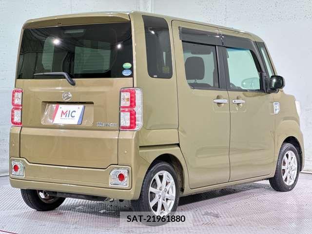Daihatsu WAKE 2017-02 310554-8