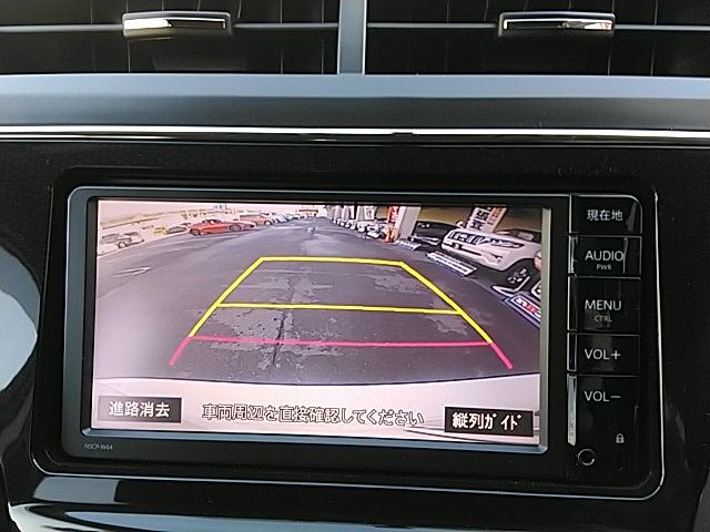 Toyota PRIUS ALPHA 2015-04 193489-3