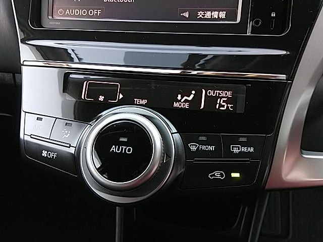 Toyota PRIUS ALPHA 2015-04 193489-6