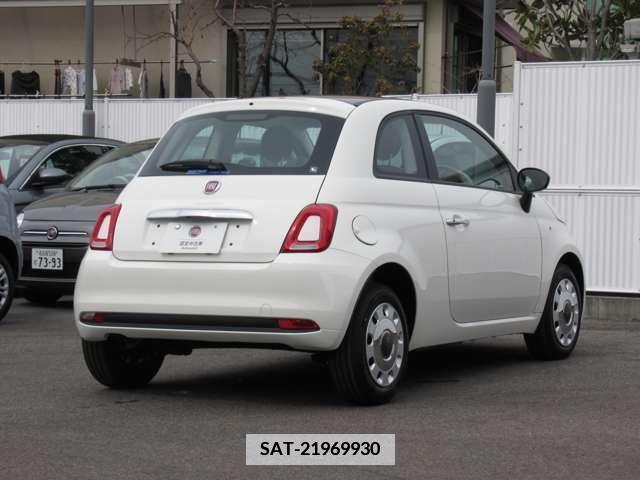 Fiat 500 2023-10 373000-10