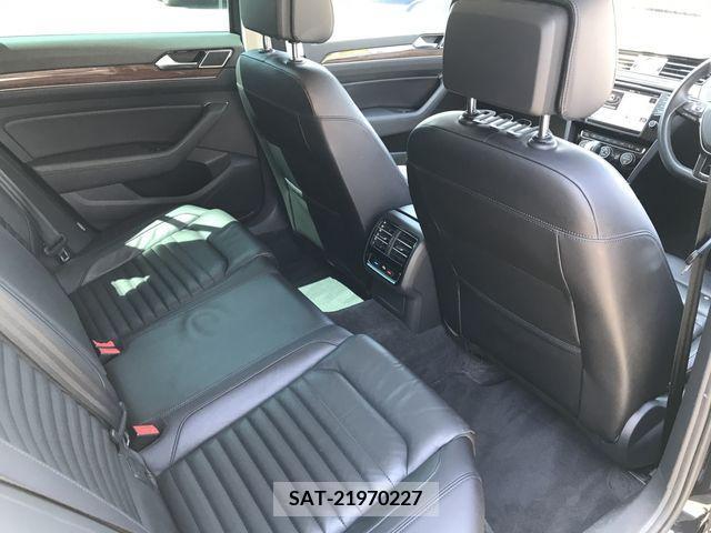 VolksWagen PASSAT VARIANT 2015-07 232802-13