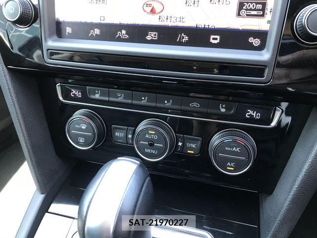 VolksWagen PASSAT VARIANT 2015-07 232802-18