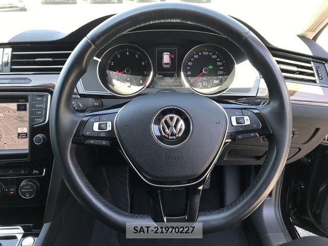 VolksWagen PASSAT VARIANT 2015-07 232802-15