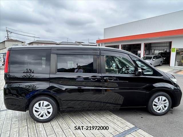 Honda STEP WGN 2019-10 384597-10