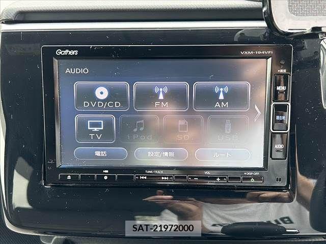 Honda STEP WGN 2019-10 384597-2