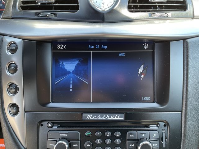 Maserati GRANTURISMO 2011-08 181658-21