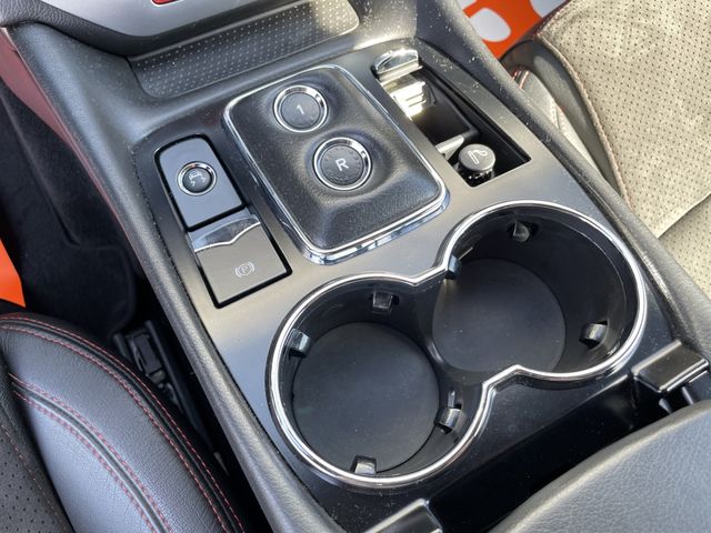 Maserati GRANTURISMO 2011-08 181658-15