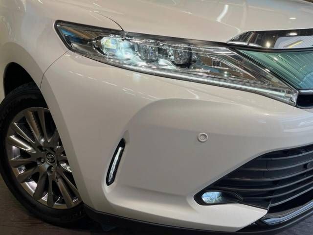 Toyota HARRIER 2019-04 7065-14