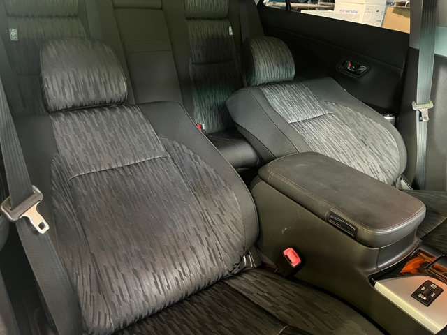 Toyota CROWN SEDAN 2012-11 6512-9