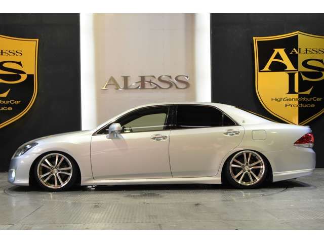 Toyota CROWN SEDAN 2012-11 6512-5
