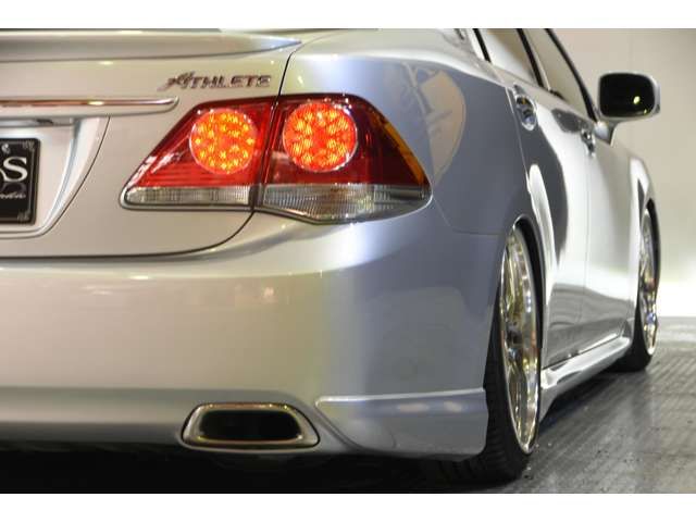 Toyota CROWN SEDAN 2012-11 6512-18