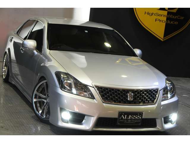 Toyota CROWN SEDAN 2012-11 6512-1