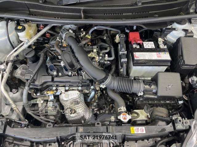 Toyota YARIS 2022-06 290826-15
